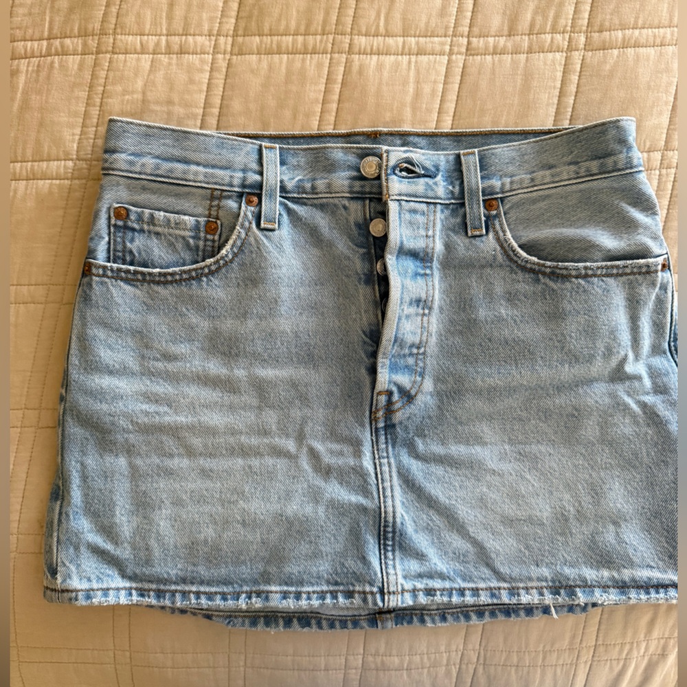 Levis Icon Light Blue Denim Skirt - Front Button Mini